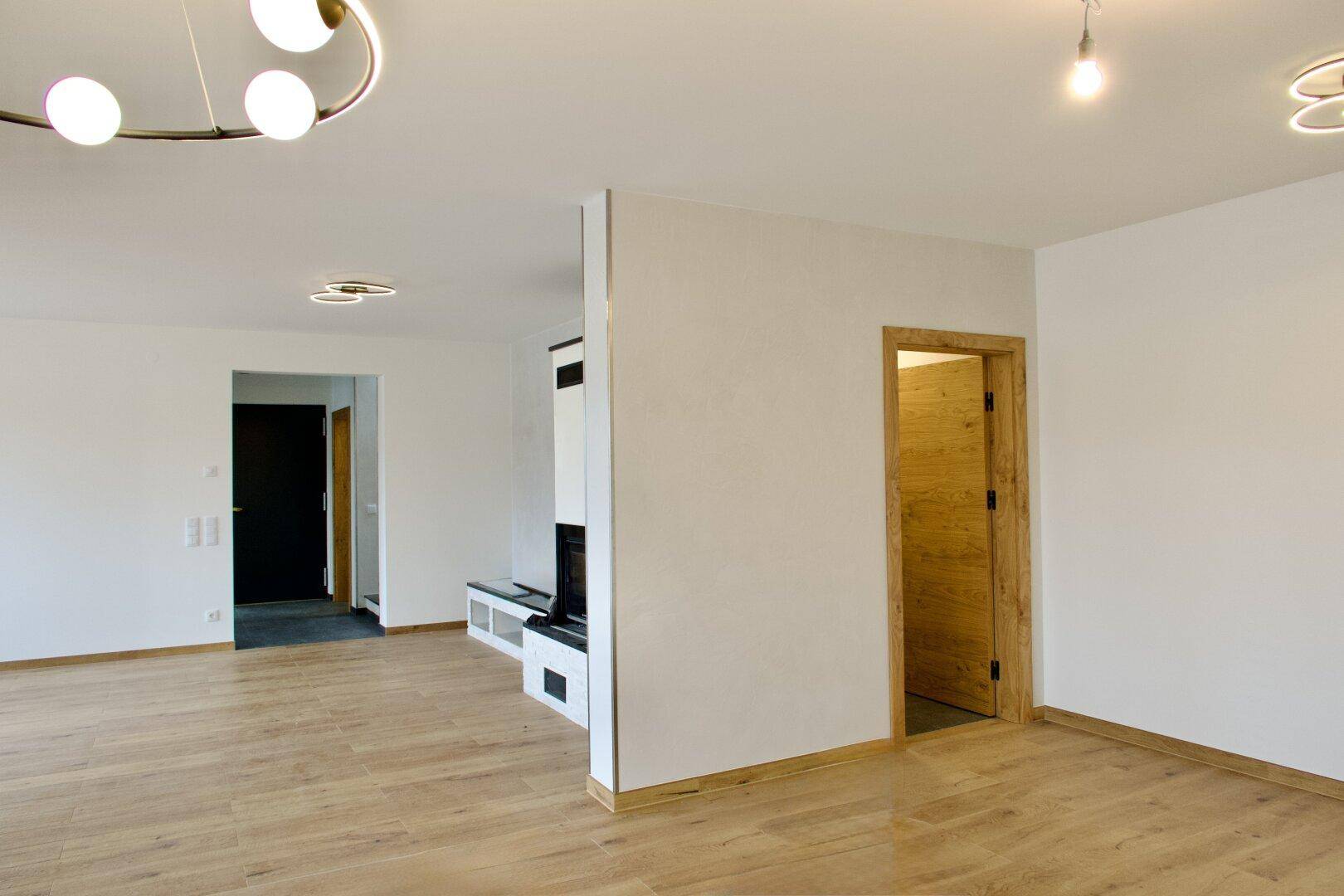 Erstbezug: Hochwertiger Neubau mit sonnigem Garten – pohled 4
