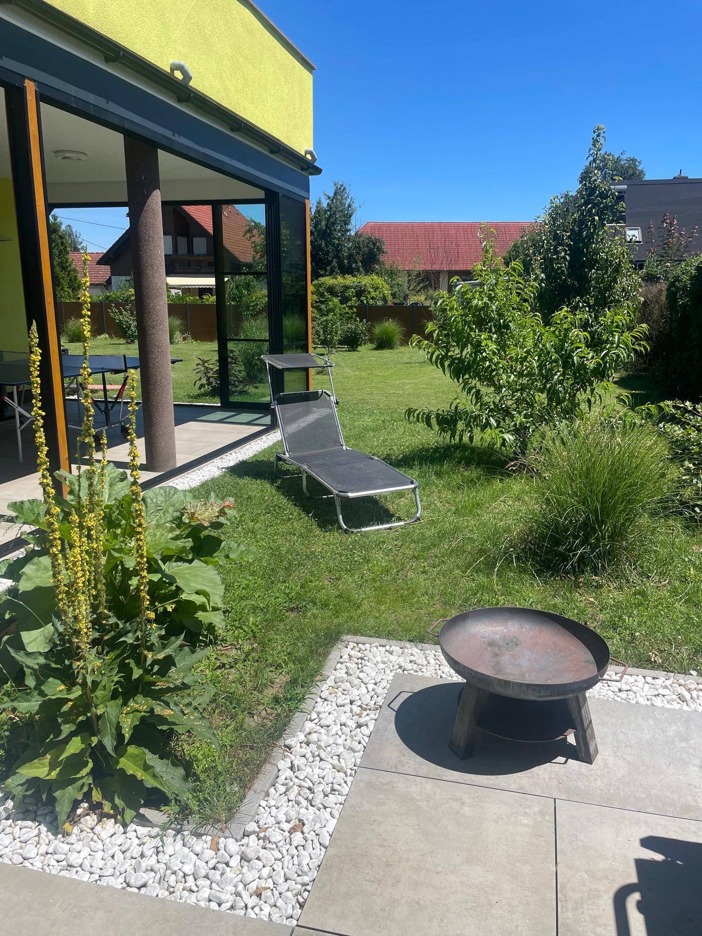 Von Privat, auch als Gewerbe geeignet, top modernisiertes, Ein - Zweifamilienhaus, voll unterkellert, Nähe Klagenfurt - Ansicht 4