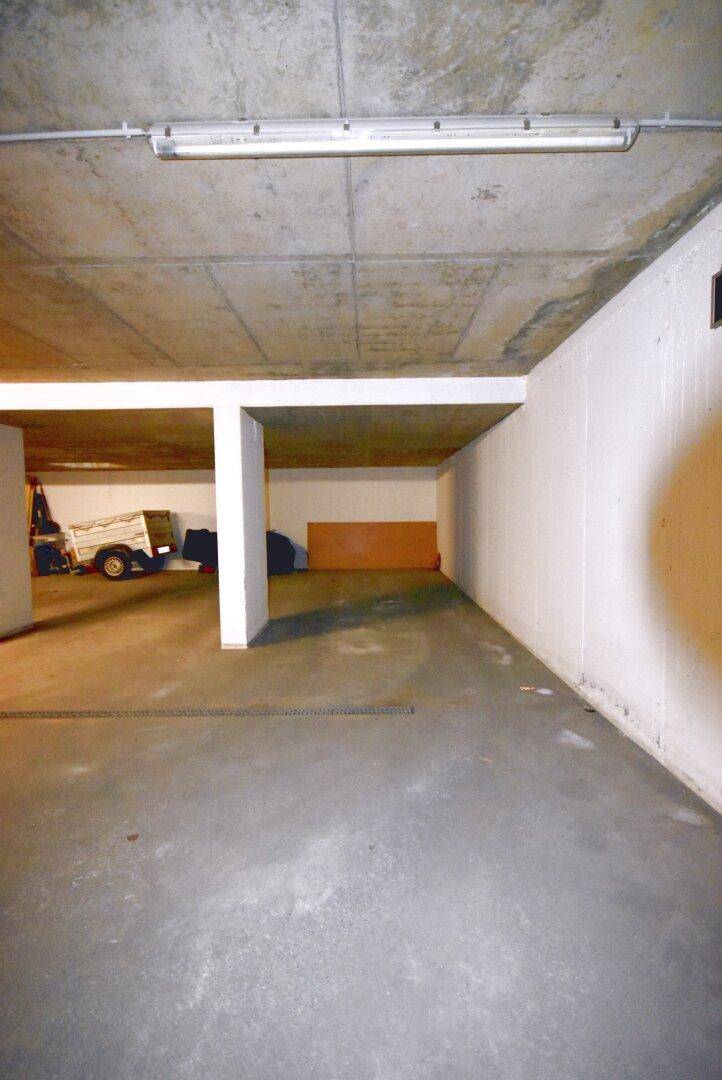 Tiefgaragenstellplatz
