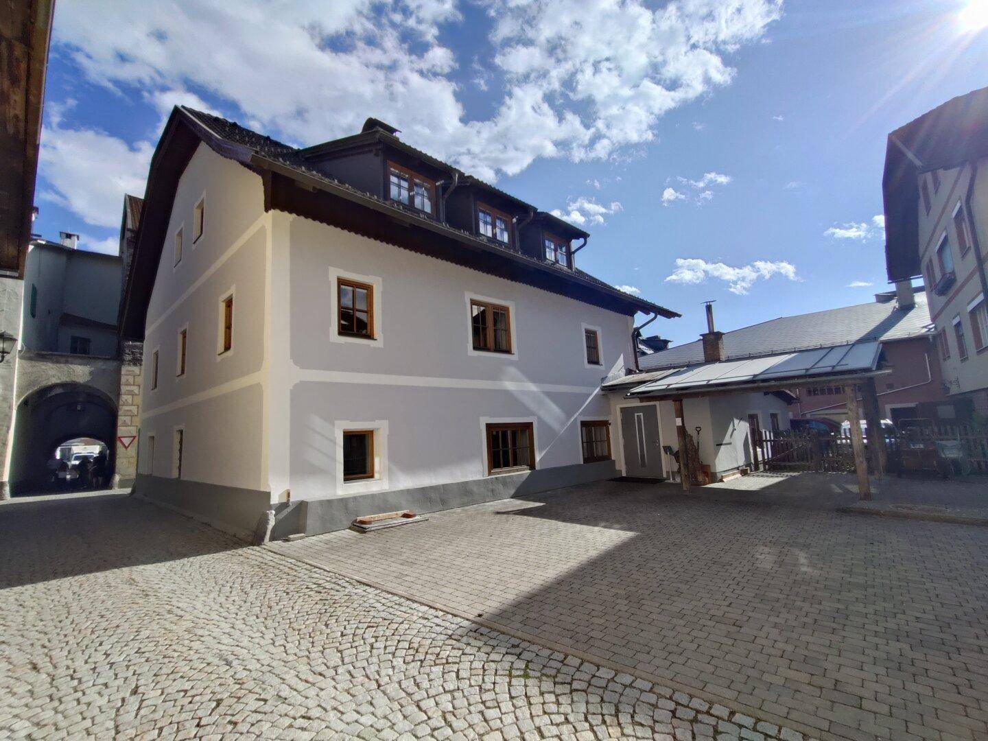 Wohn- und Geschäftshaus in der Künstlerstadt Gmünd in Kärnten – pohled 2