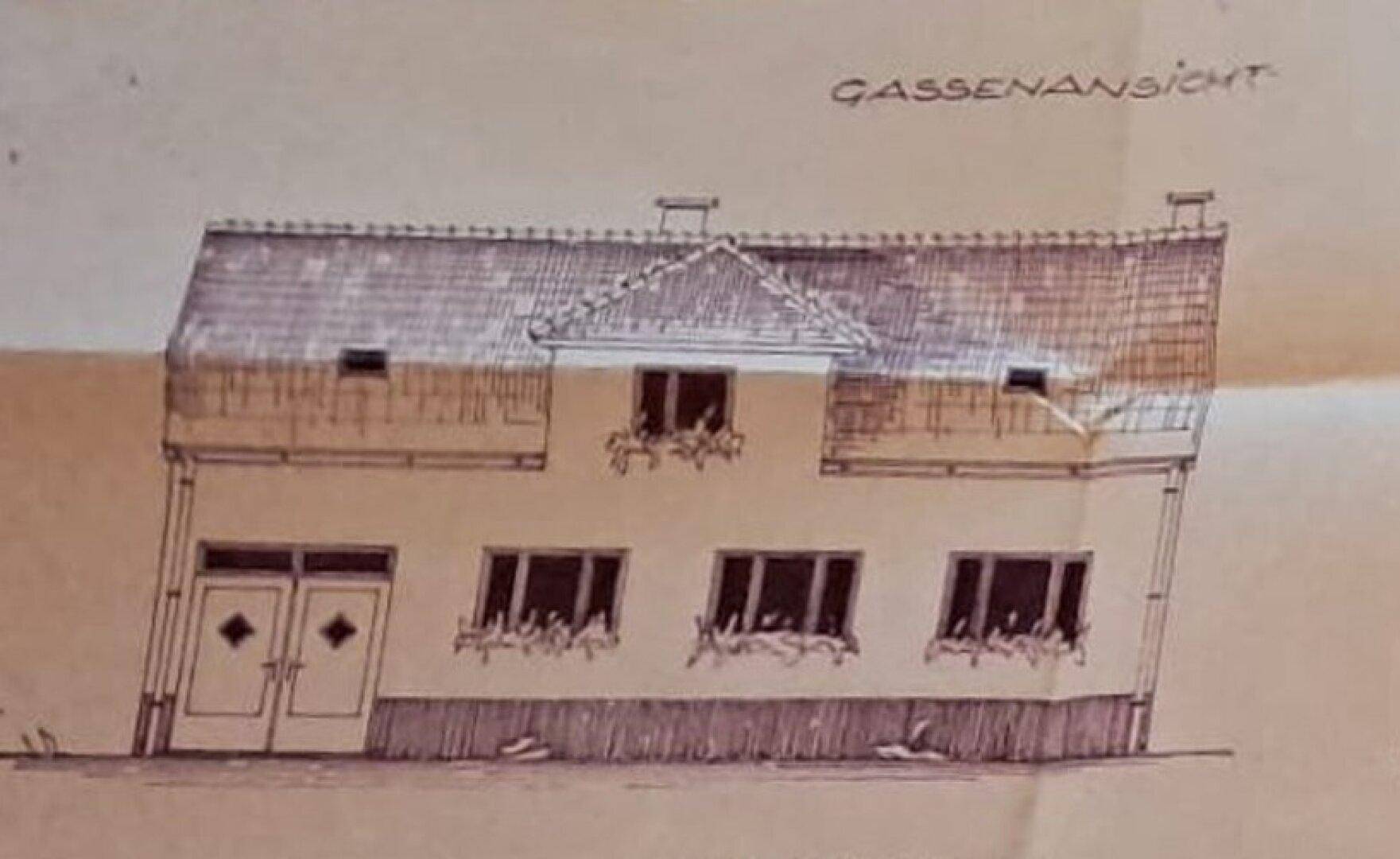 Architektonische Zeichnung der Gassenansicht des Gebäudes mit Fenstern und Türen.