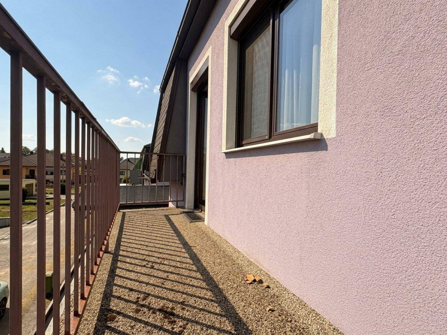 Balkon (Schlafzimmer 1)