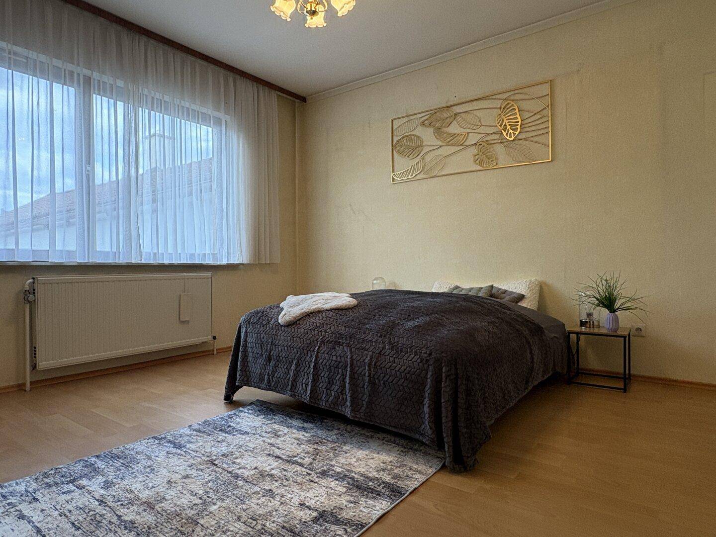 Schlafzimmer 4 (EG)