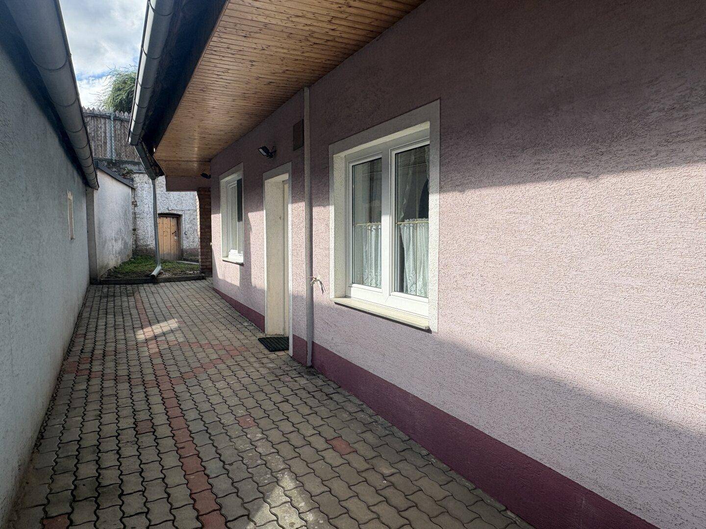 Seitlicher Zugang