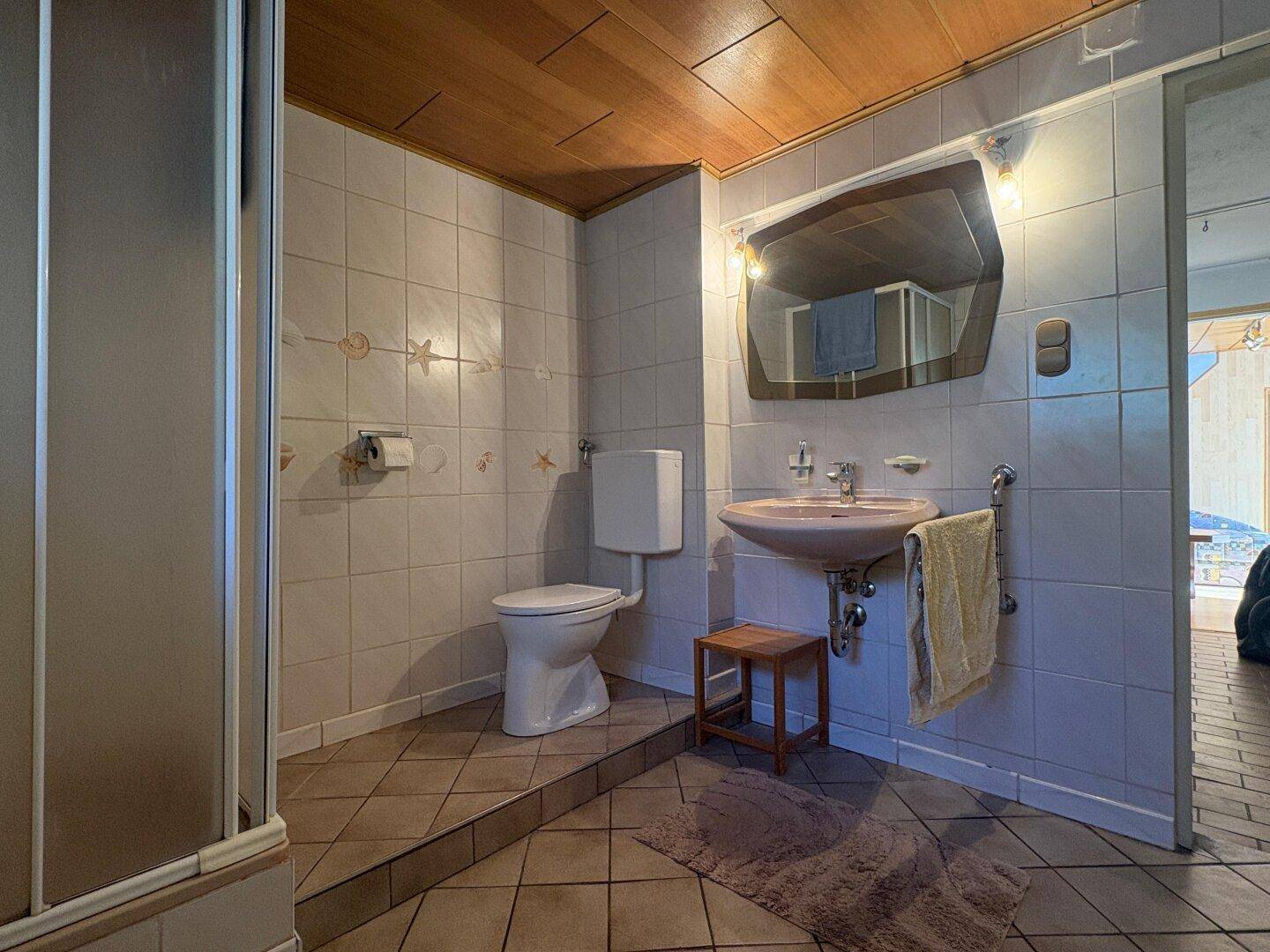 Bad + WC
