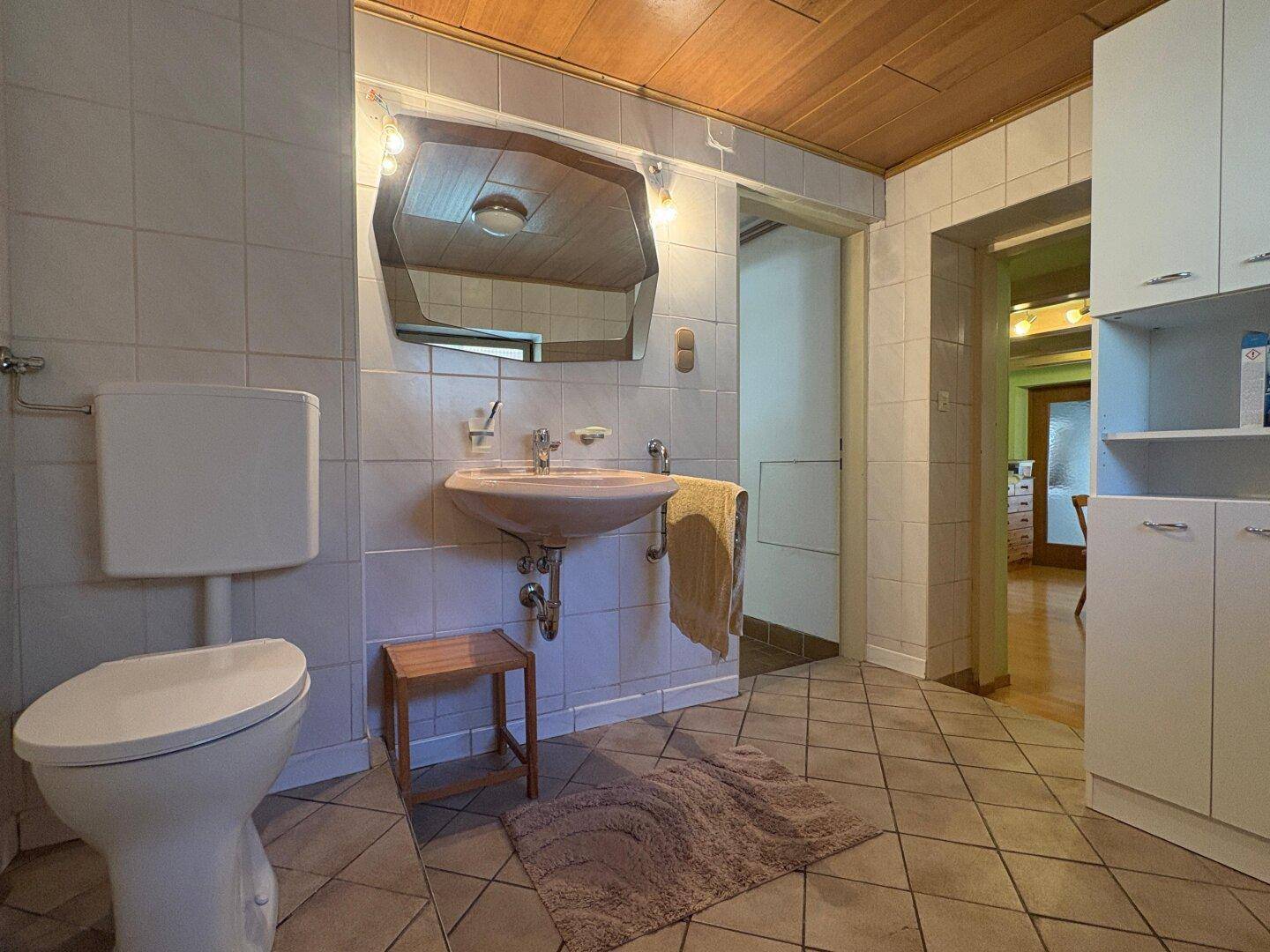 Bad + WC