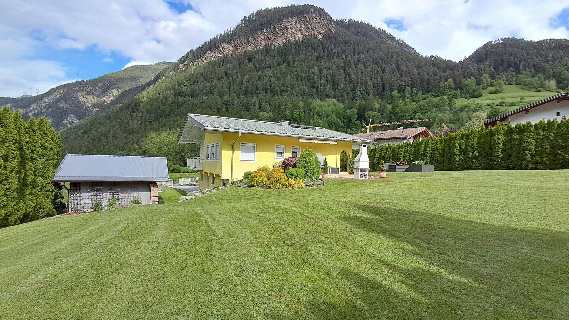 Einfamilienhaus in Tirol Tösens - sehr viel Platz für eine Poollandschaft