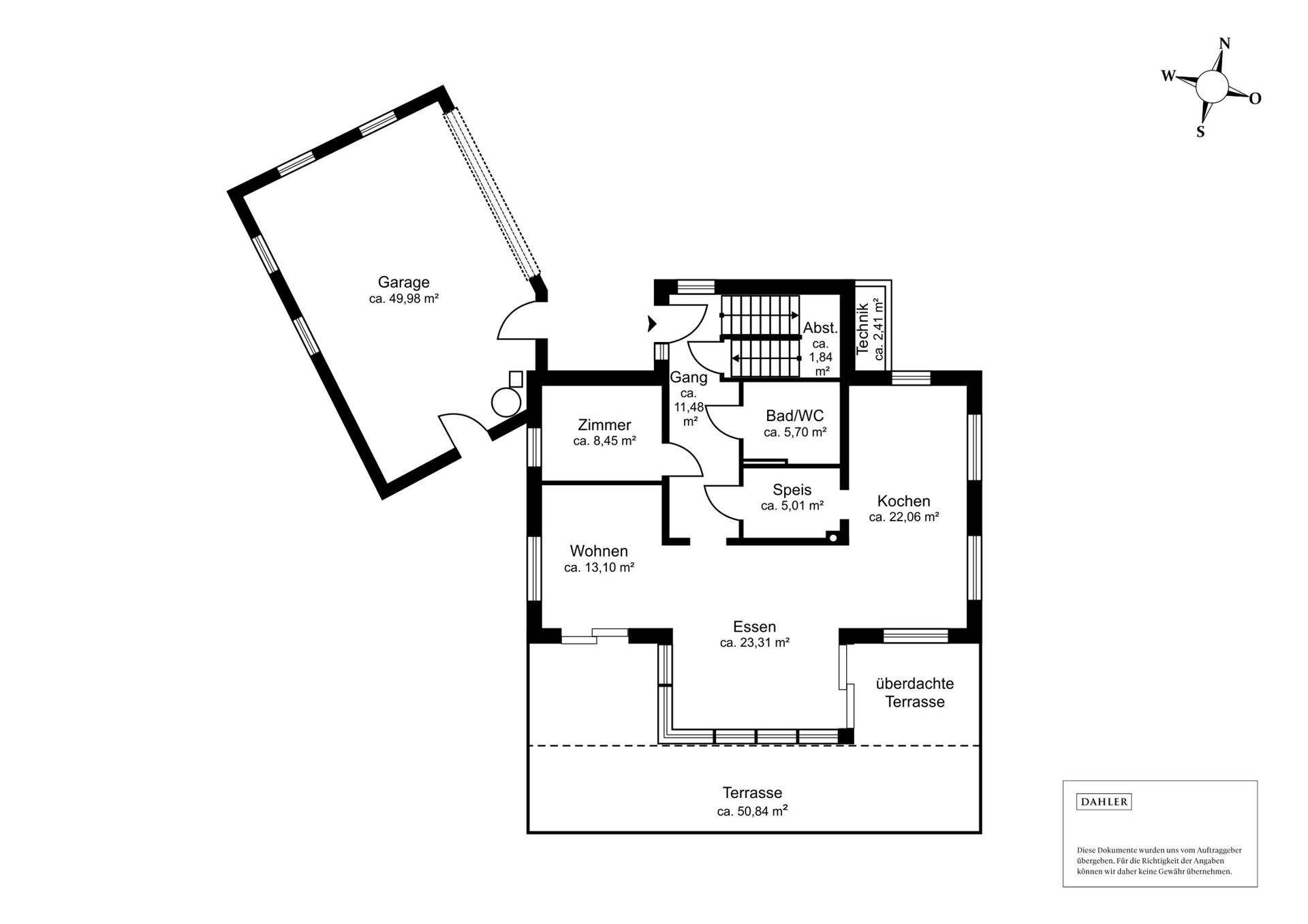 Grundriss des Erdgeschosses mit offenem Wohn-Essbereich, Küche, Bad, großer Terrasse und separater Garage.
