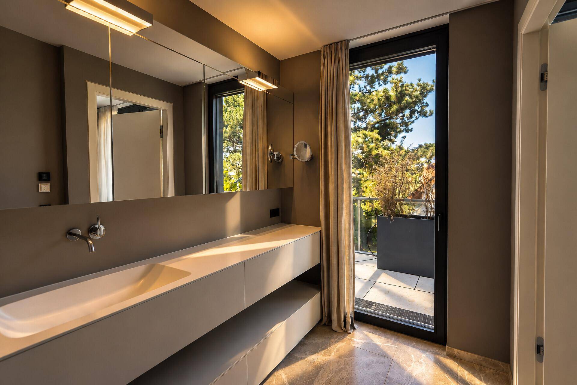 Zweites Badezimmer