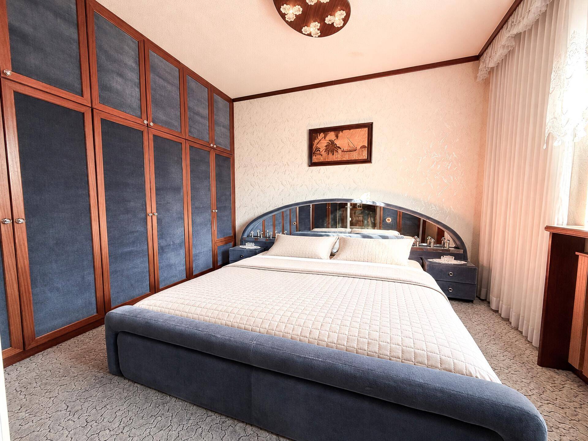 EG: Schlafzimmer