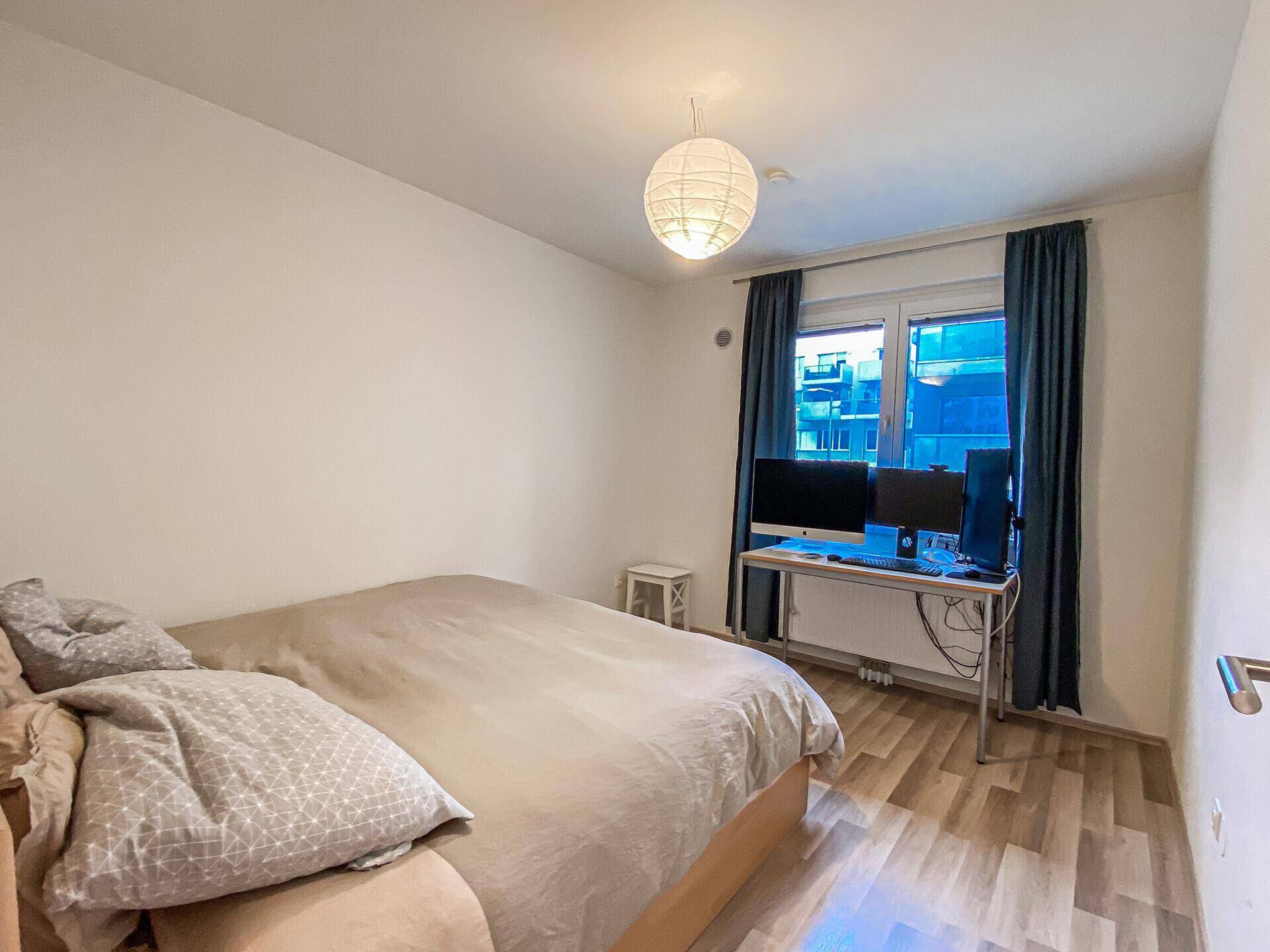 Helle 2-Zimmer-Wohnung mitBalkon - ideal für Singles oderPärchen - Ansicht 2