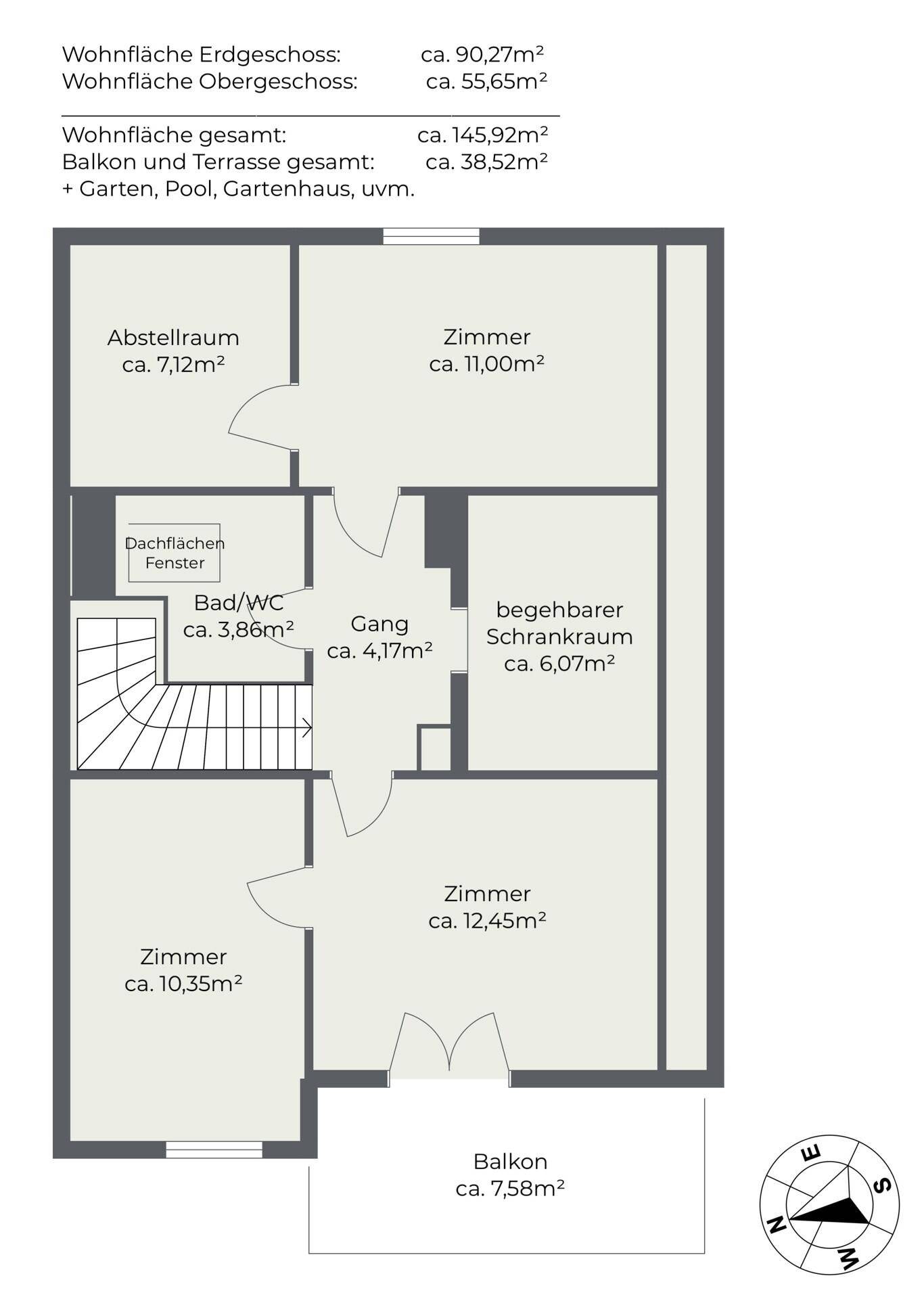 Grundriss des Obergeschosses mit Schlafzimmern, begehbarem Schrankraum und Balkon.