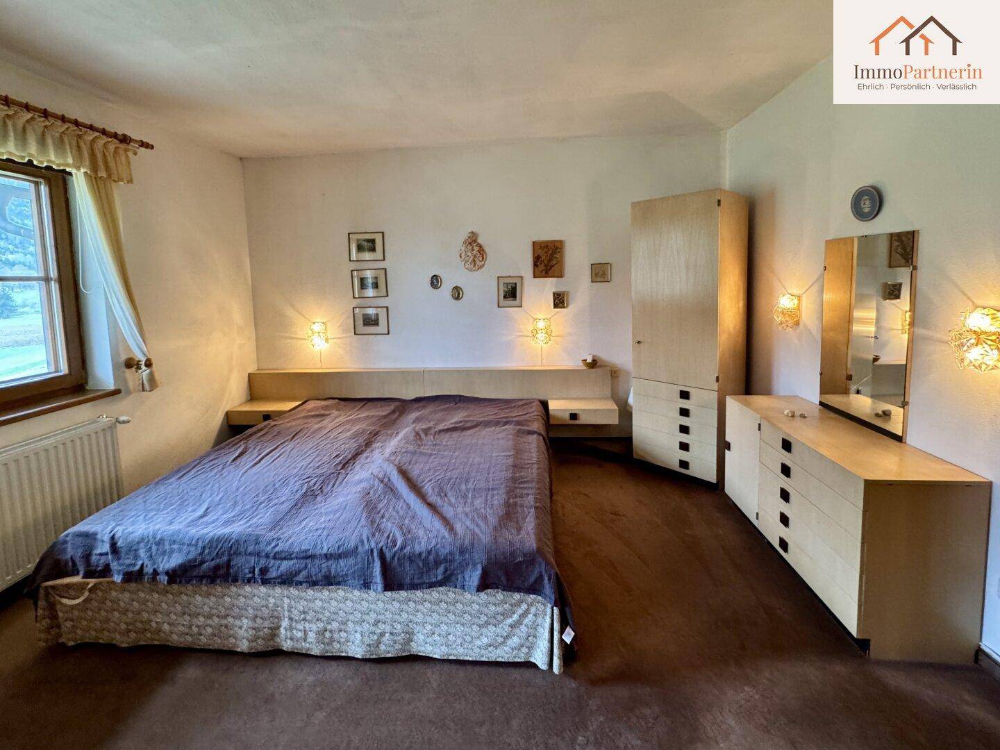 Charmantes Landhaus mit Alpenblick, 2.400 m² Bauland &amp; Ausbaupotenzial – pohled 5