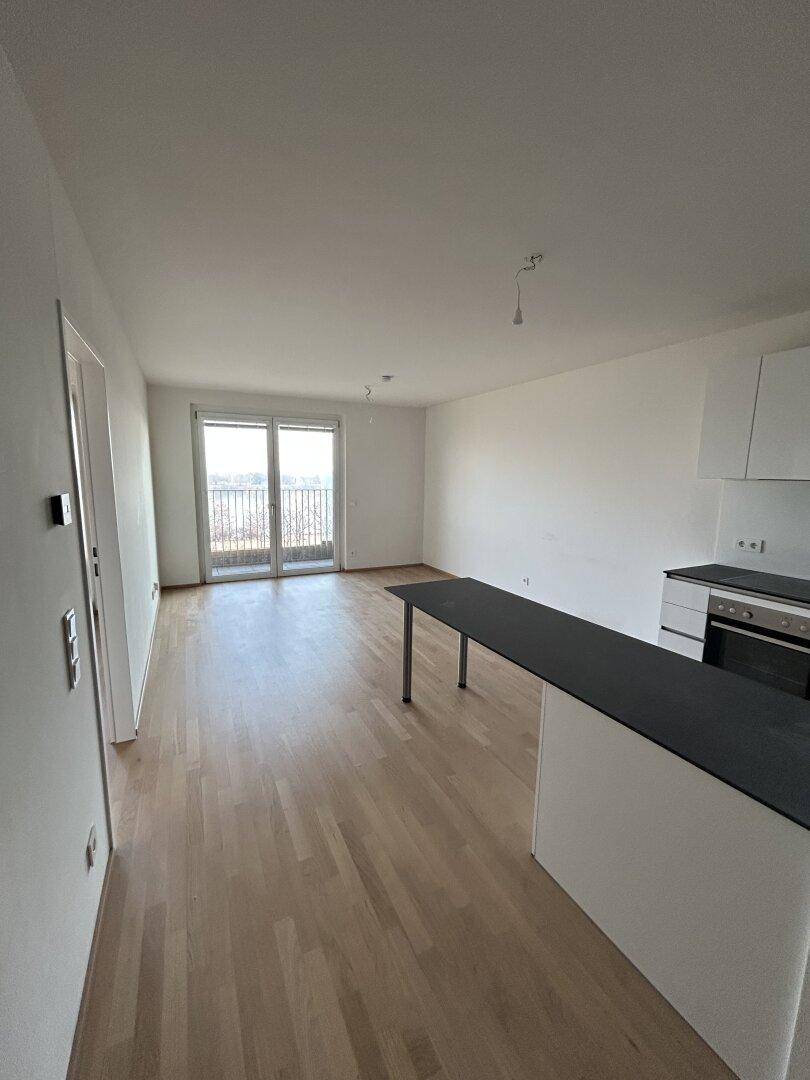 ab 15.08. verfügbar: Traumhafte 2 Zimmer Wohnung im 6. Obergeschoss mit Lift - Mehr