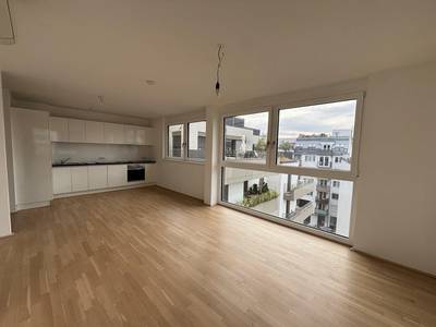 2-Zimmer-Wohnung mit Balkon, 55 m², Landstraße, Landstraße