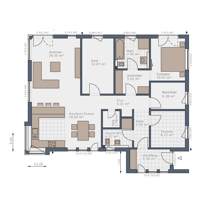 Detaillierter Grundriss mit offener Wohnküche, Ankleidezimmer und mehreren Schlafzimmern.