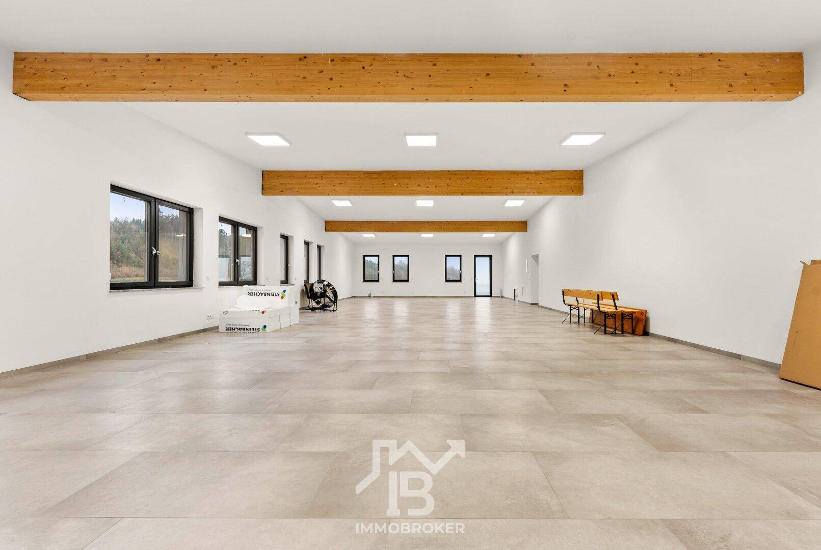 Moderne Gewerbefläche in Uttendorf zu mieten - Platz für Ihre Ideen! - Ansicht 6