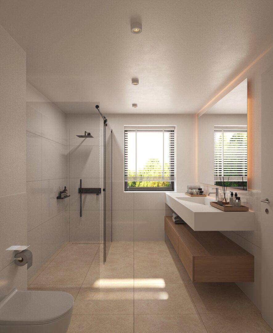 Modernes Badezimmer mit begehbarer Dusche, großem Waschtisch und Fenster für Tageslicht.