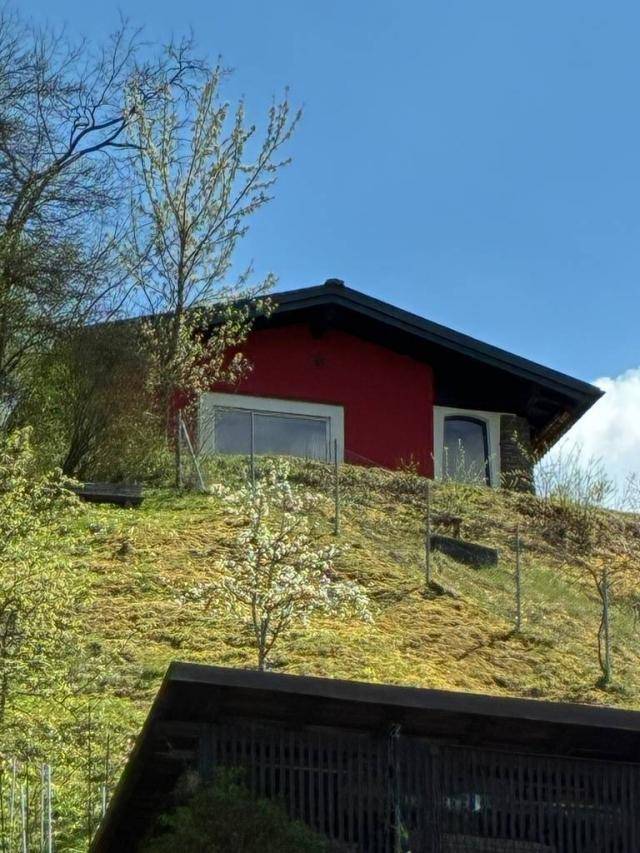 Traumhaftes Einfamilienhaus in absoluter Ruhelage,-Sonne, Aussicht &amp;Privatsphäre pur - Ansicht 3