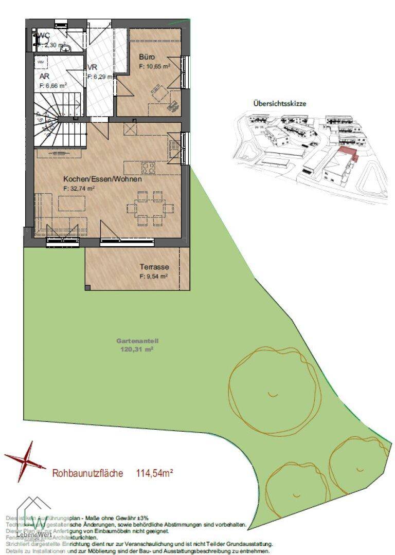 Grundriss des Erdgeschosses mit offenem Wohnbereich, Terrasse und großem Gartenanteil.