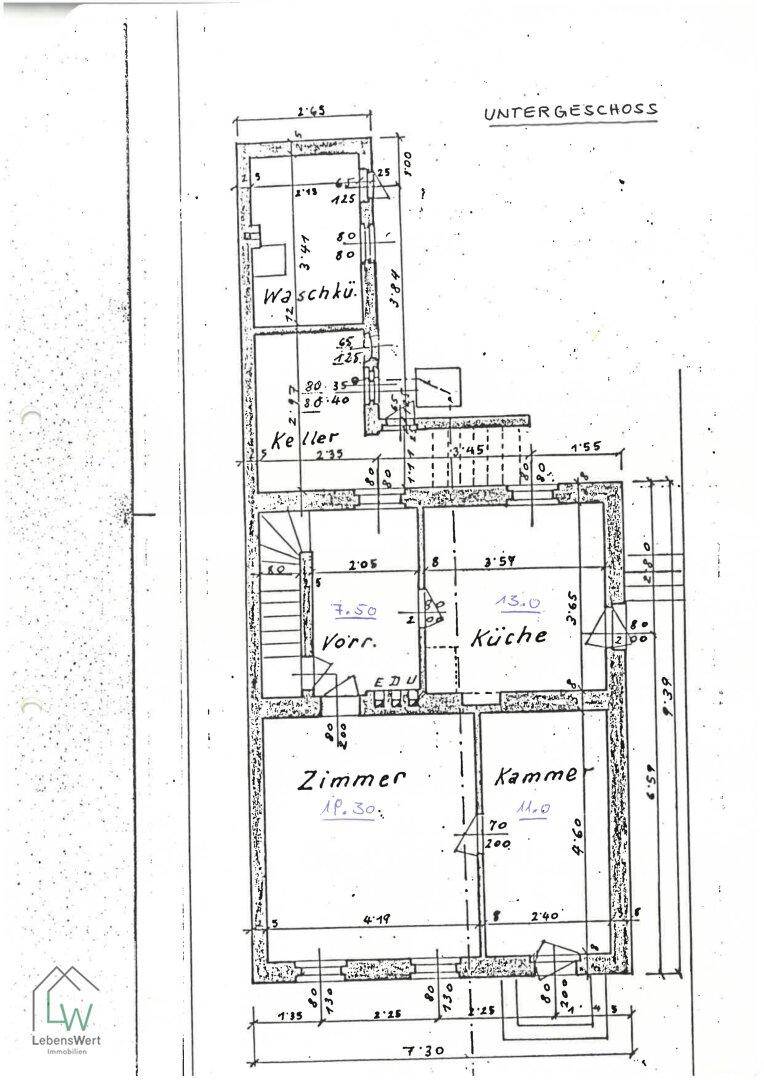 Grundriss des Untergeschosses mit Zimmern, Keller und Waschküche.