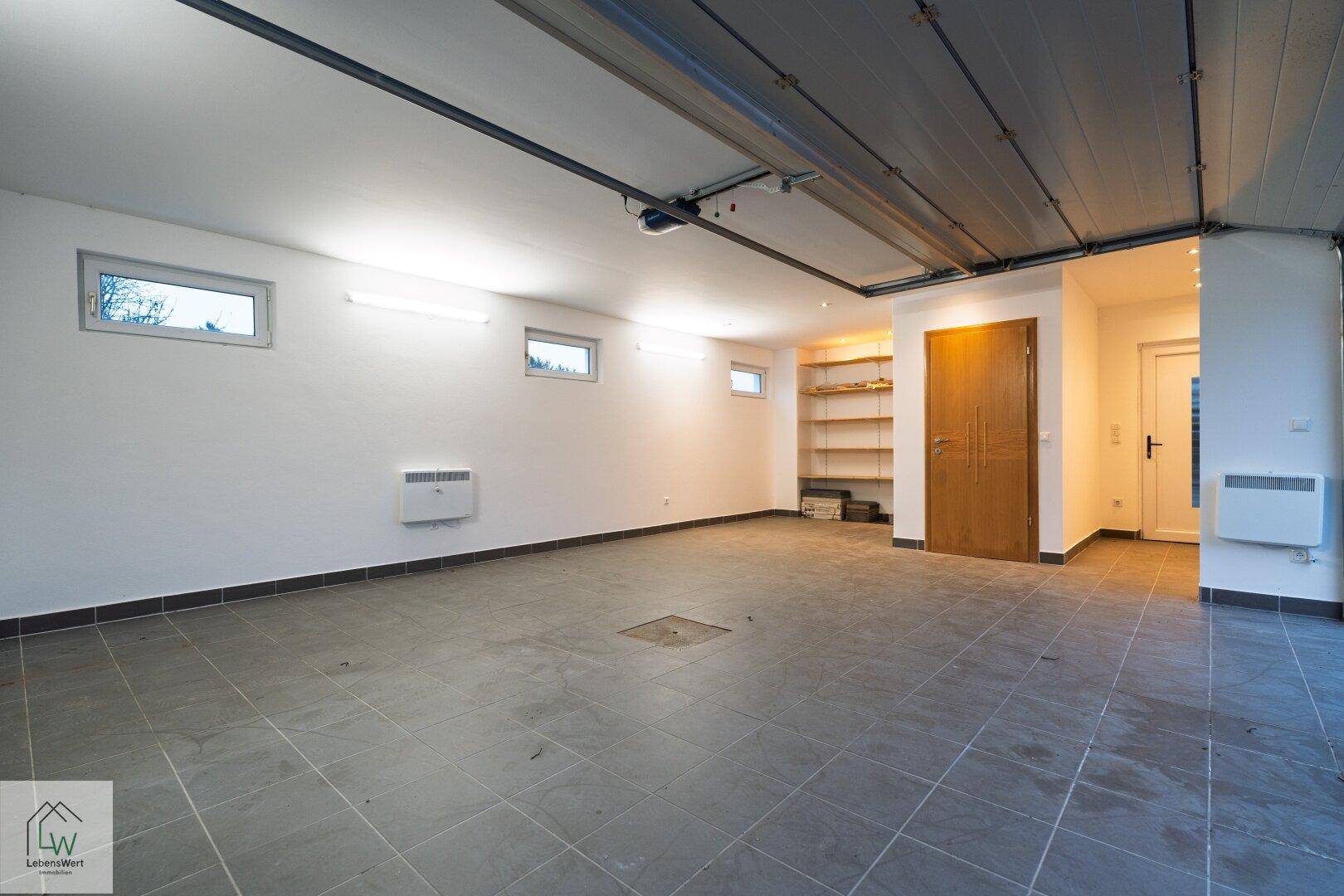 Privates Naturresort: Designhaus mit Schwimmteich &amp; 3.149 m² - Ansicht 5