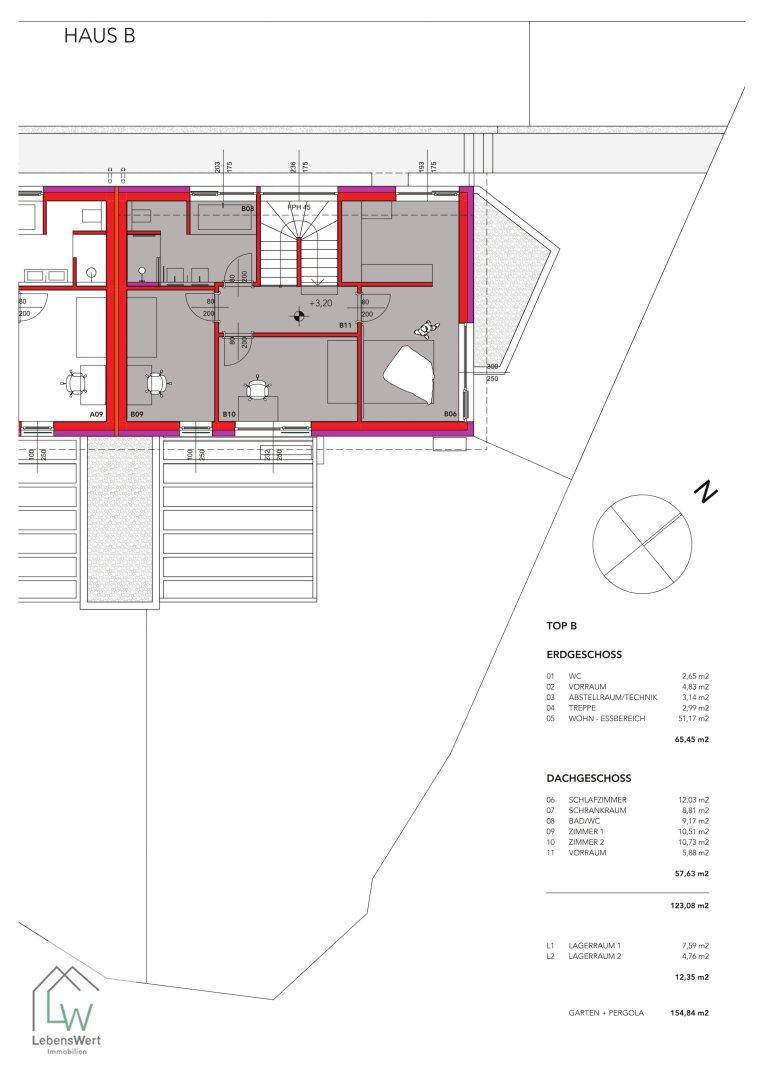 Grundriss des Dachgeschosses von Haus B mit Schlafzimmern, Badezimmer und einem Balkon.