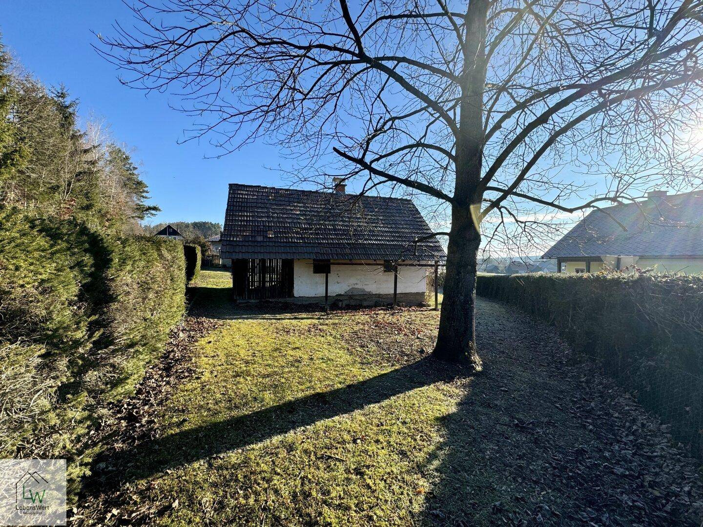 Einfamilienhaus mit 1.395 m² Grundstück in absoluter Ruhelage – großes Potenzial - Widok 5