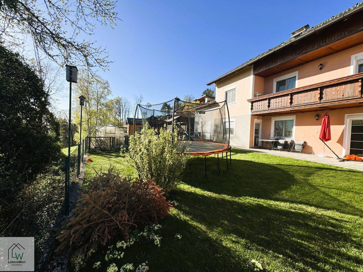 Haus in Ruhelage mit Garten | Garage + Carport | viel Platz | € 329.000 - Ansicht 2