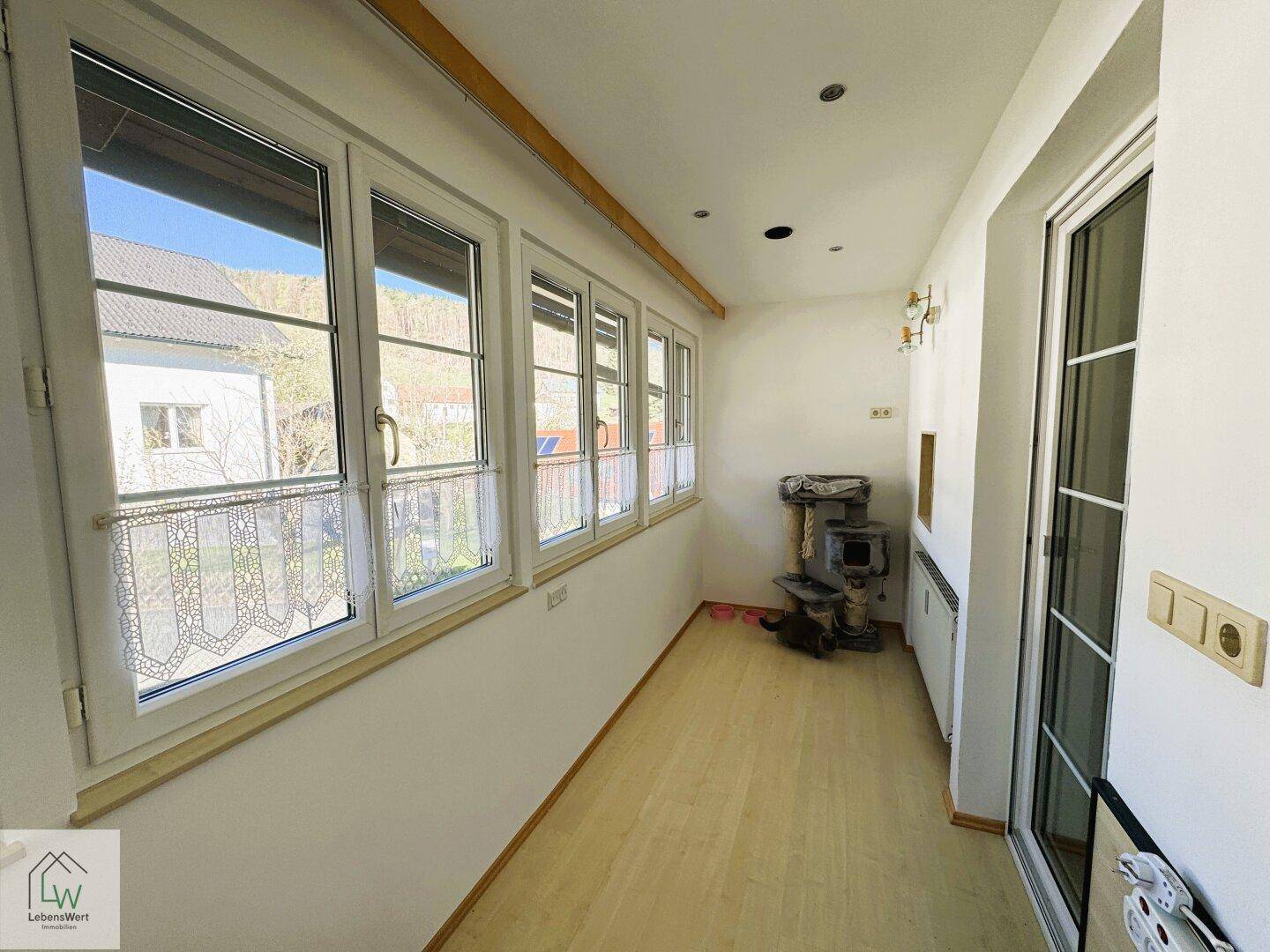 Haus in Ruhelage mit Garten | Garage + Carport | viel Platz | € 329.000 - Ansicht 6