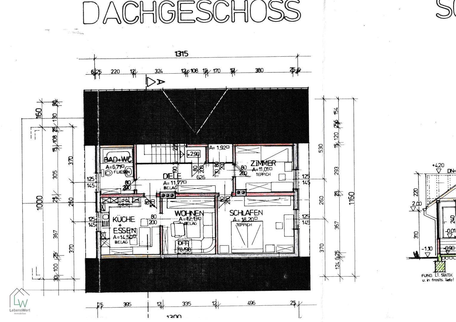 Grundriss des Dachgeschosses mit Bad/WC, Wohnbereich, Schlafzimmern und Küche.