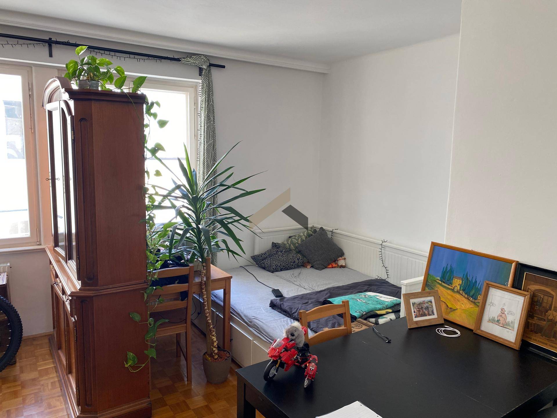 Schlafzimmer 2