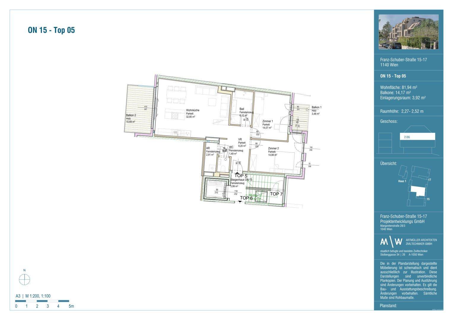 Detaillierter Grundriss einer Wohnung mit offenem Wohnbereich, zwei Schlafzimmern und Balkonen.