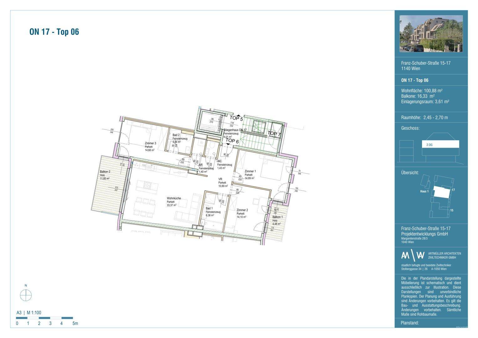 Detaillierter Grundriss der Wohnung Top 06 mit drei Zimmern, Balkonen und einer Terrasse.