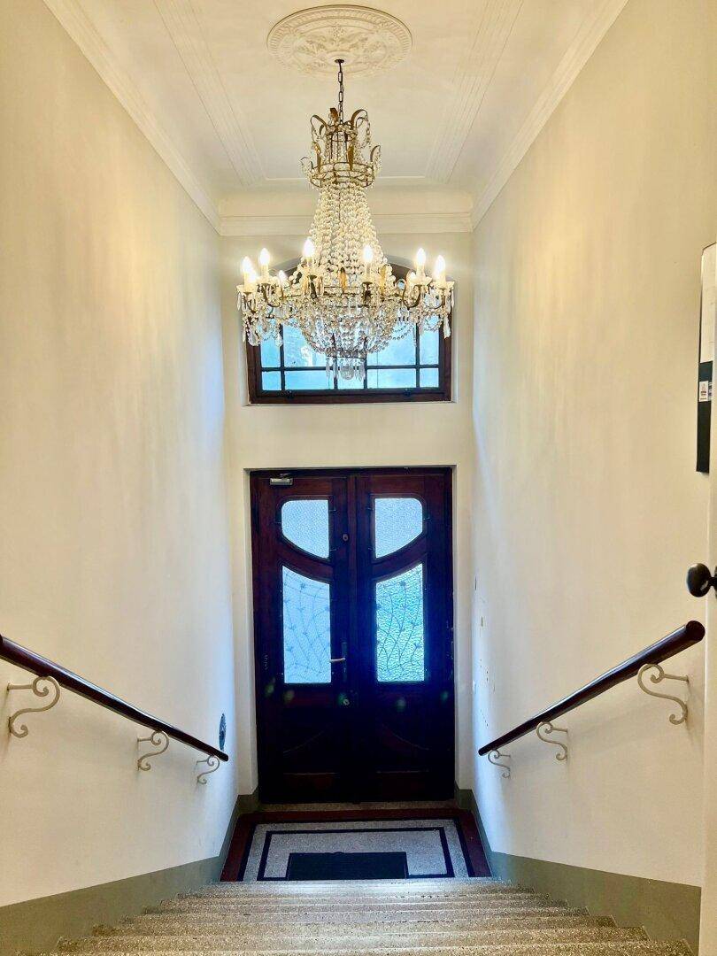 Entree´ zum Treppenhaus