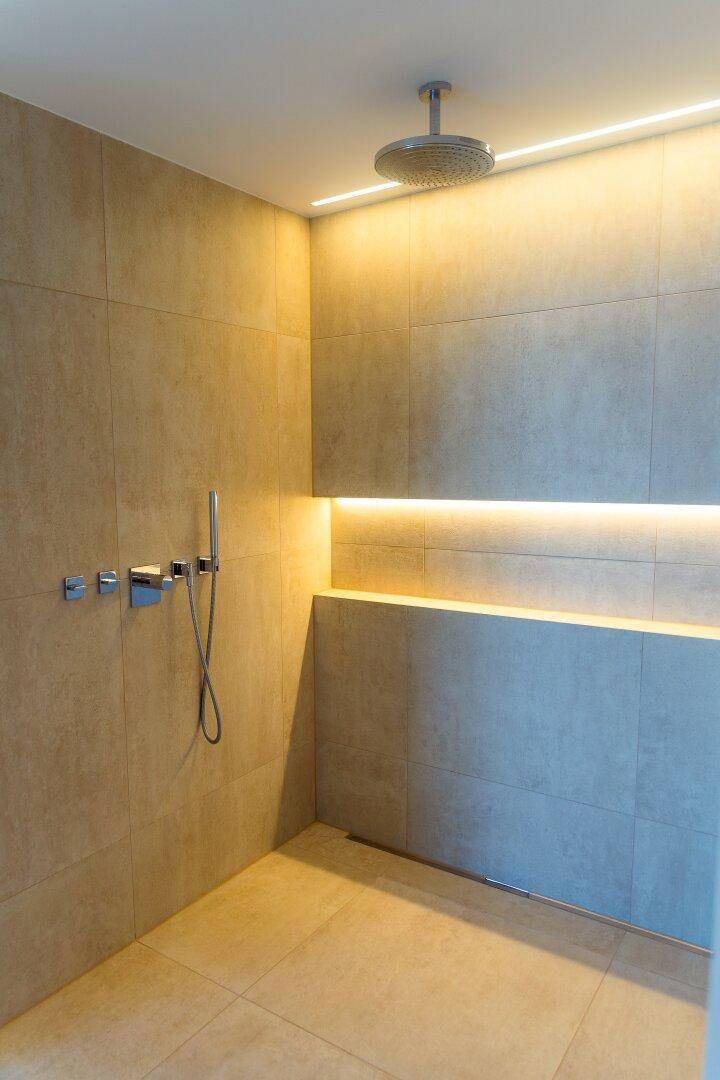 Dusche