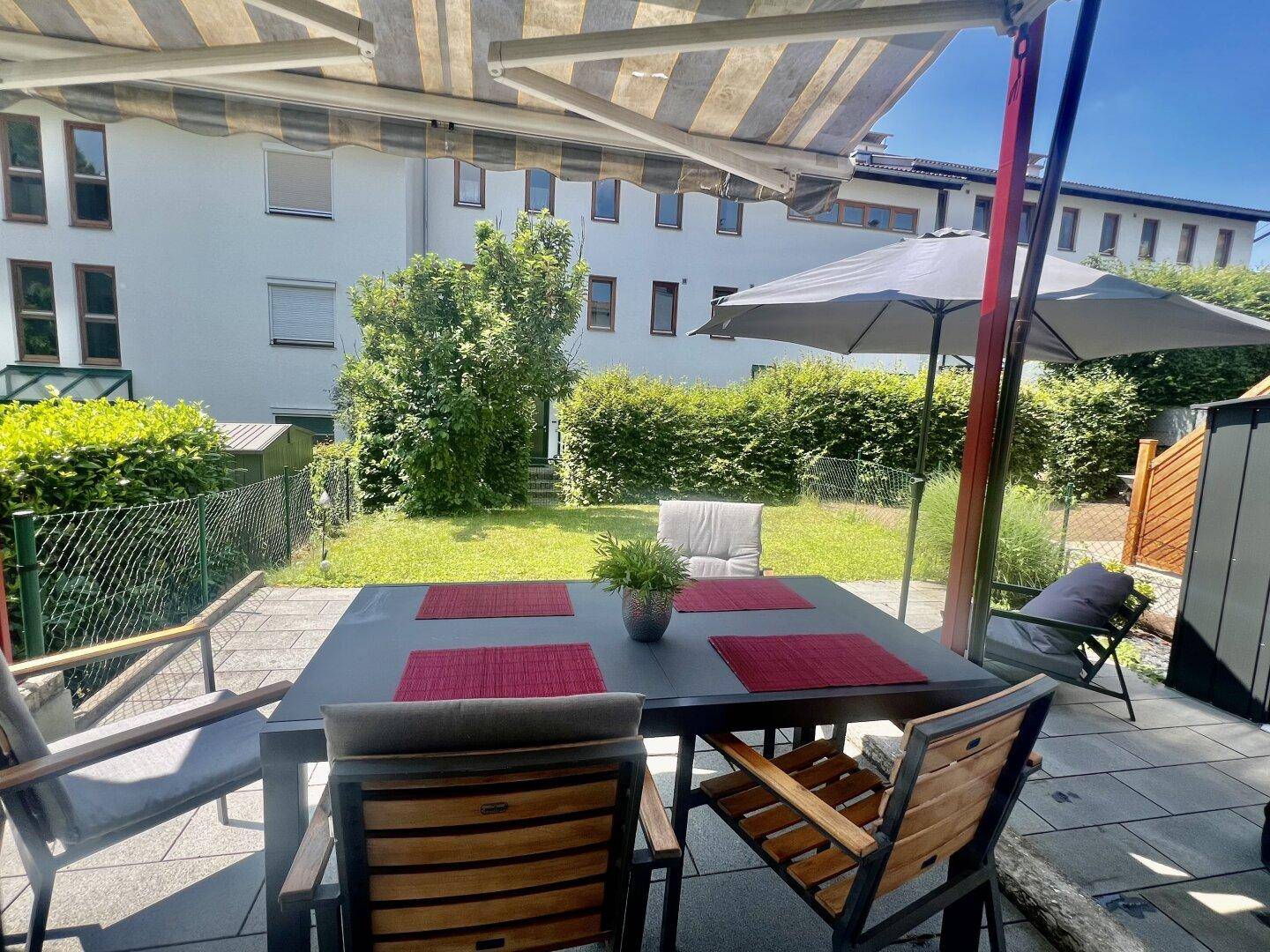 herrlich ruhige Terrasse