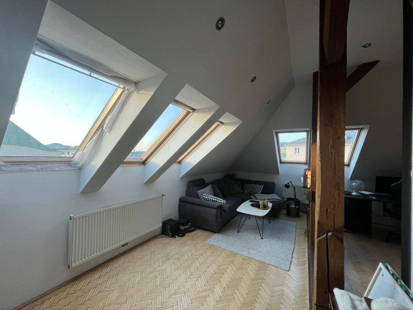 gemütliches Mansarden-Wohnzimmer