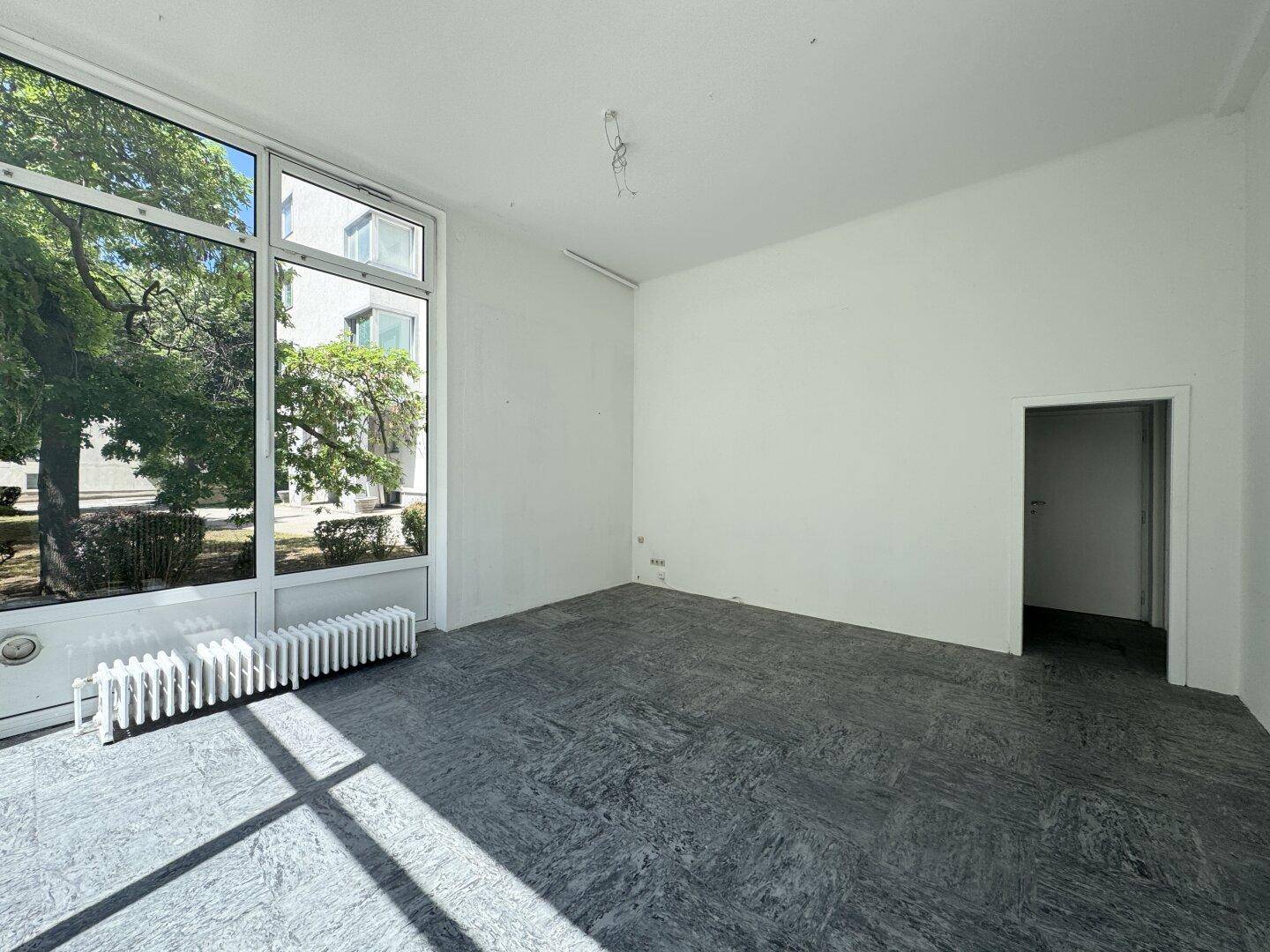 Attraktive Gewerbefläche in Bestlage – als Lokal, Nagelstudio, Massage, Büro, Atelier nutzbar – ab sofort verfügbar. - Widok 5