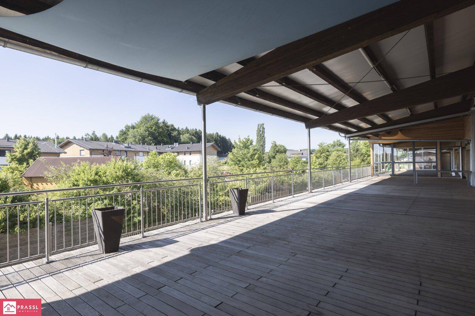 Terrasse überdacht