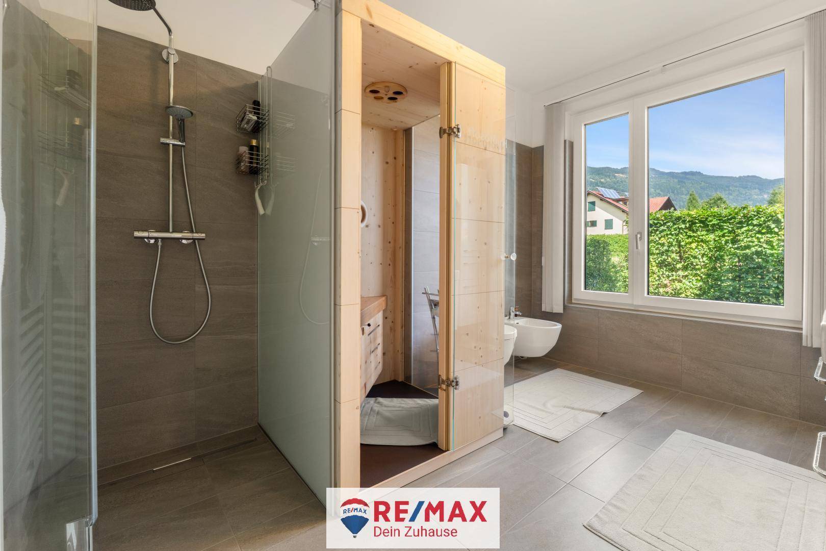 Badezimmer 1