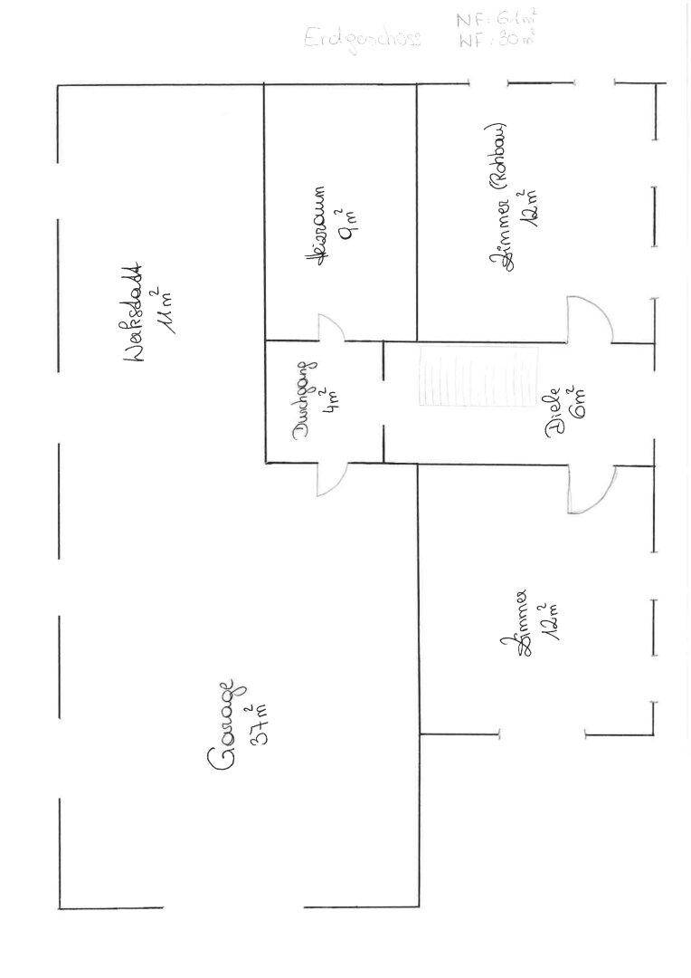 Grundriss des Erdgeschosses mit Garage, Abstellraum und weiteren Zimmern.