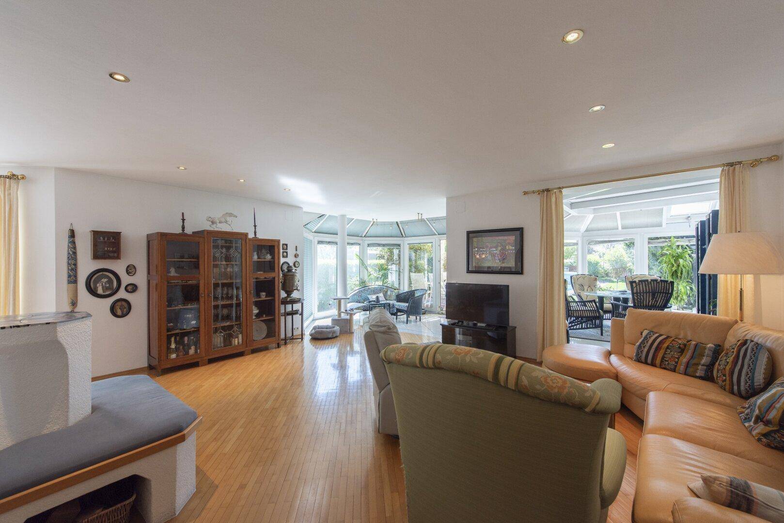 Charmantes Reiheneckhaus in 4600 Wels – gepflegt, familienfreundlich, 645.000 € - Więcej