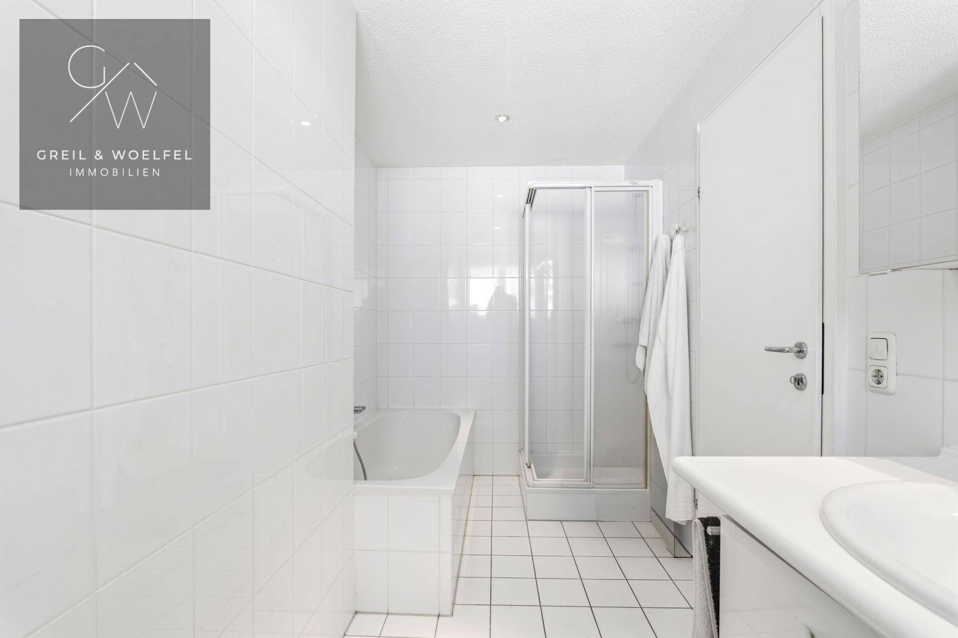 Badezimmer Ansicht 2