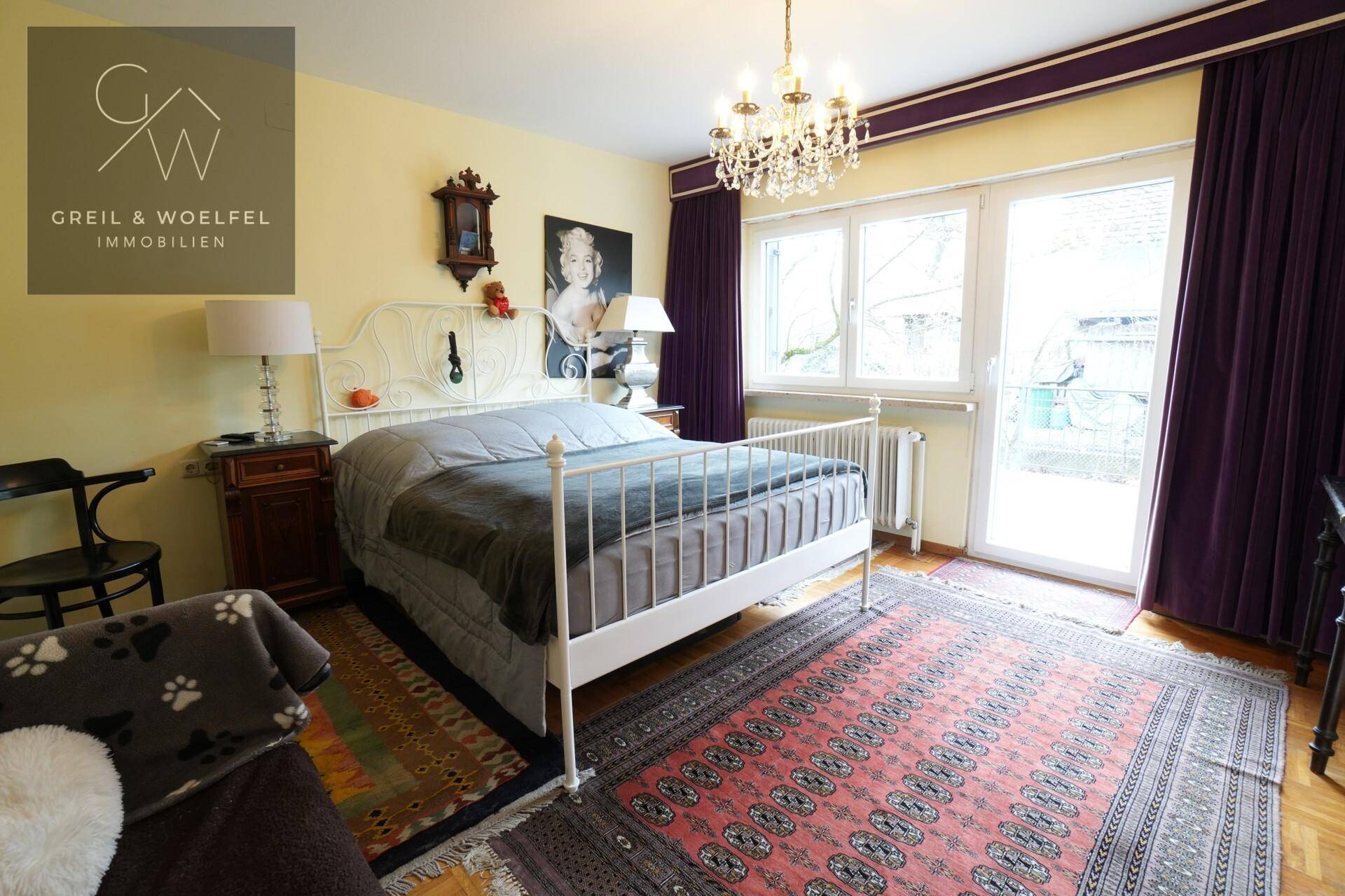Schlafzimmer 1