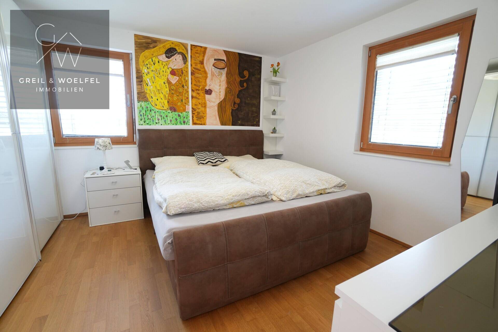 Schlafzimmer 1
