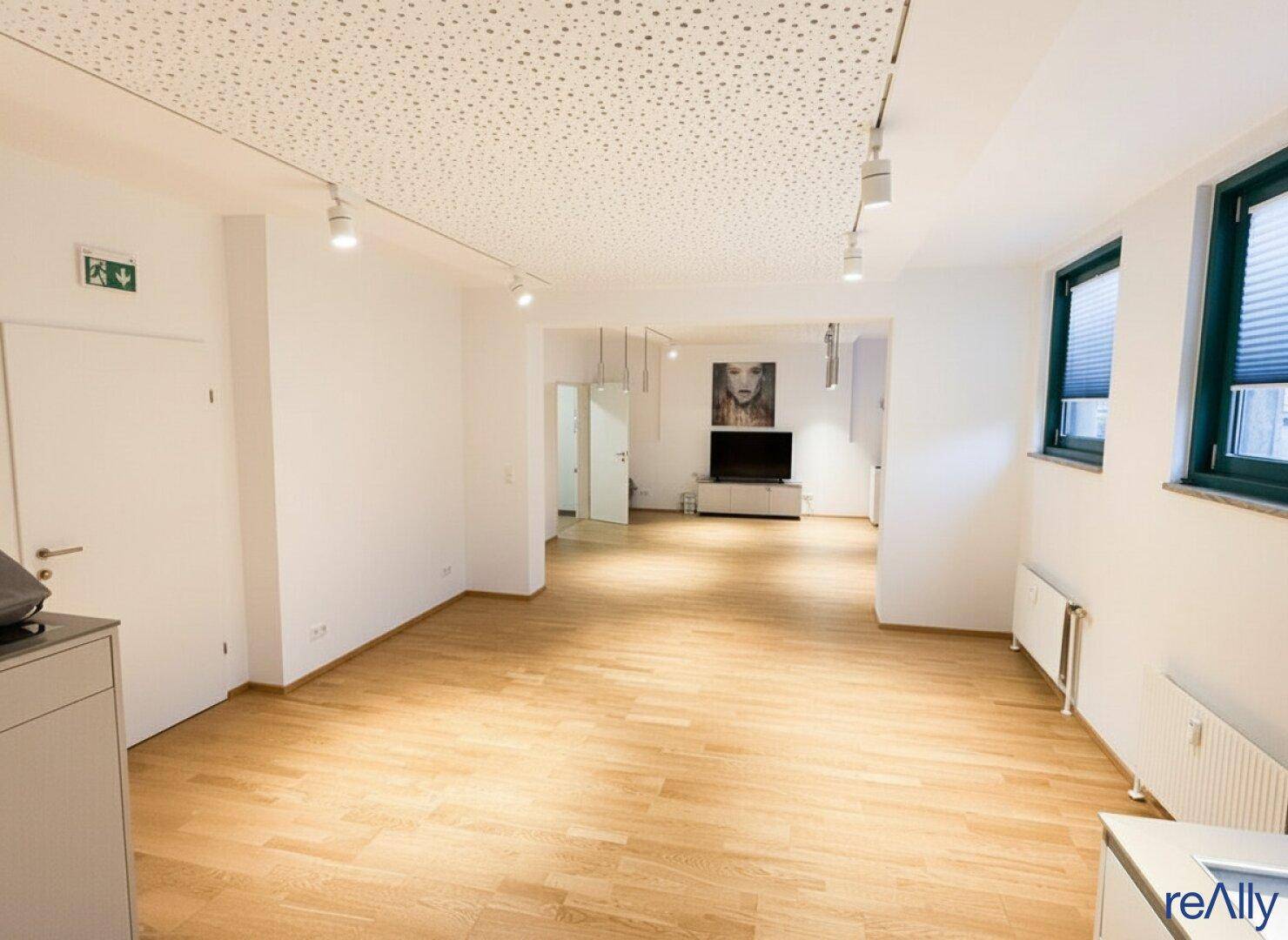 Modernes Büro/Showroom/Verkaufsfläche mit ca. 163 m² – pohled 3