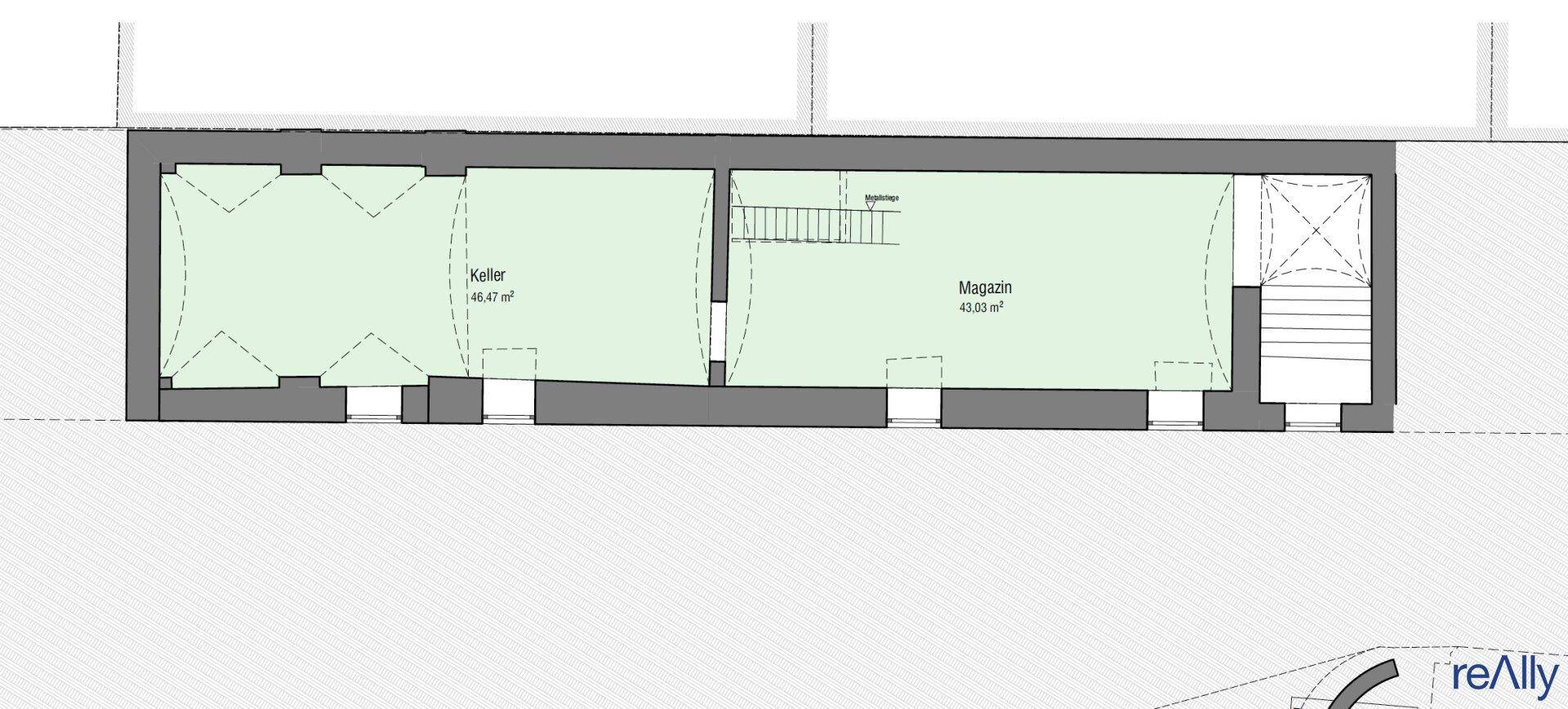 Grundriss des Untergeschosses mit Keller- und Magazinbereichen sowie einem Treppenaufgang.