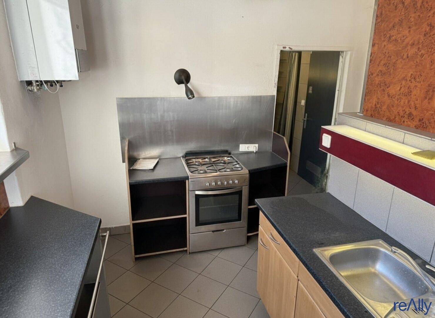 Branchenfreie Werkstatt/Attelier/Büro mit ca. 223m² inkl. Stellplatz - Mehr