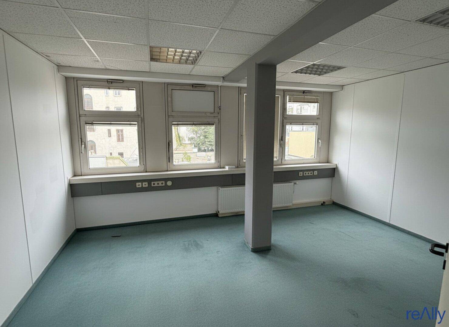 Großzügiges und lichtdurchflutetes Büro mit ca. 235 m² - Widok 6